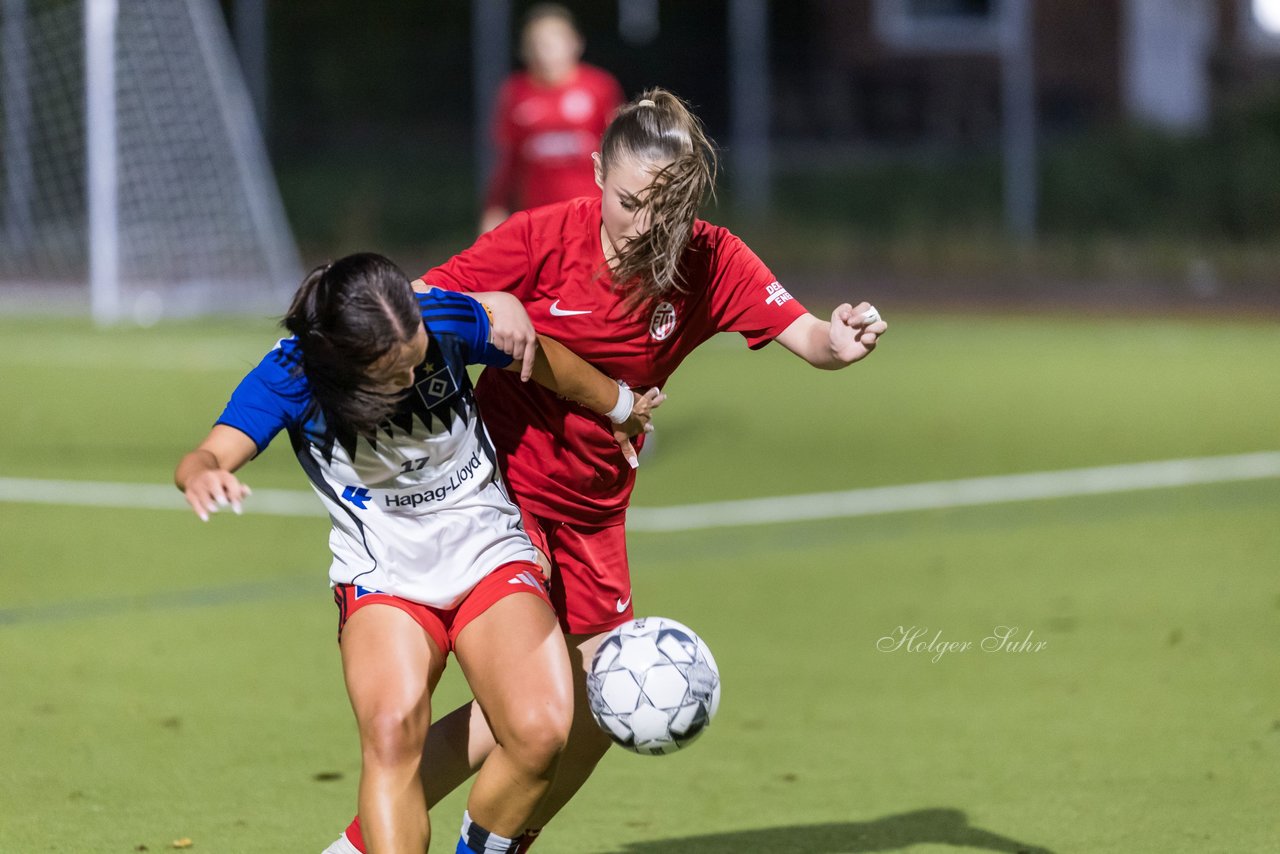 Bild 97 - wBJ Eimsbuettler TV - Hamburger SV : Ergebnis: 1:2